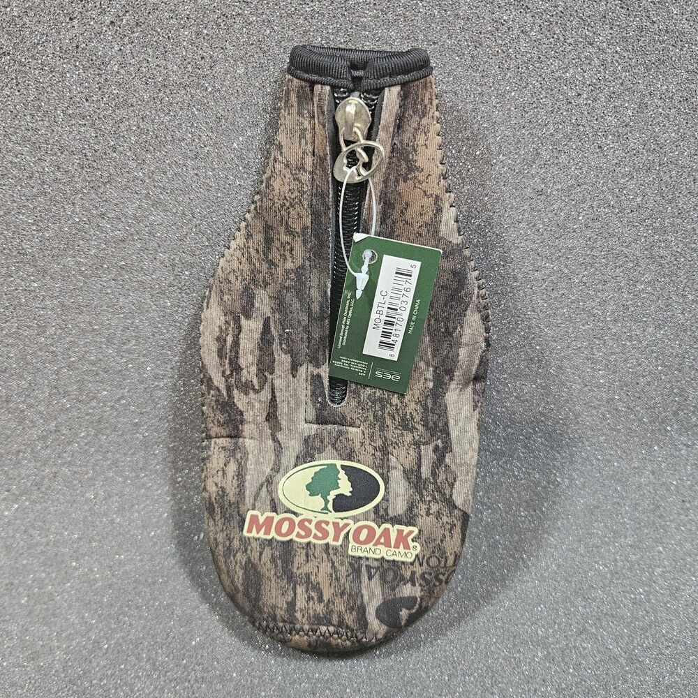 Mossy oak camo zipper bottle Koozie neoprene. Can insulator break-up camouflage